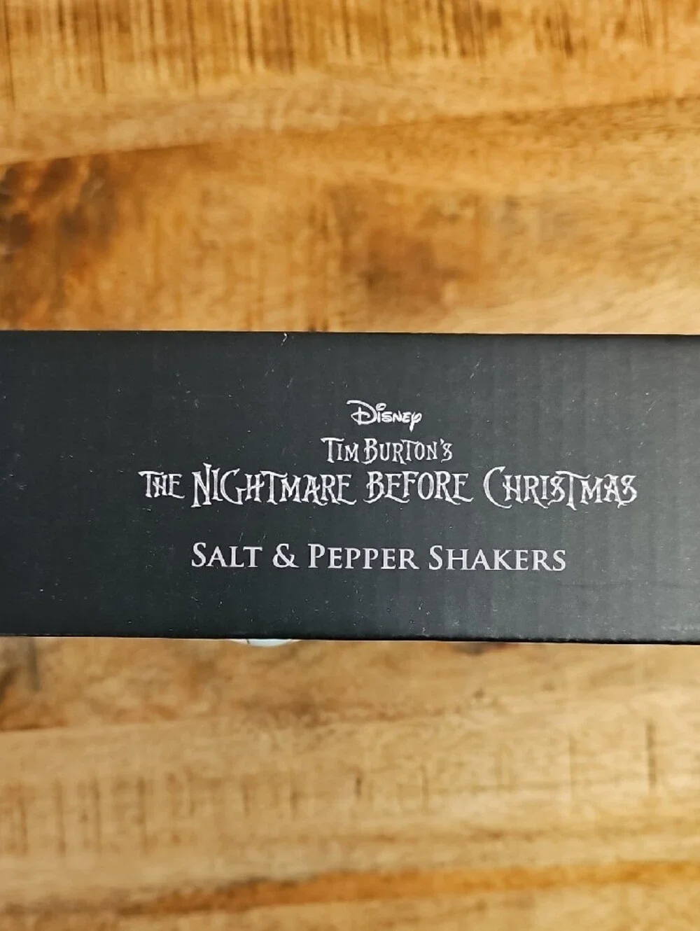 NIB Disney Nightmare Before Christmas Jack & Sally Salt & Pepper Shakers